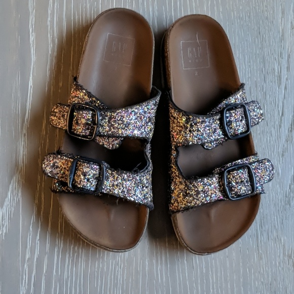 gap girls sandals